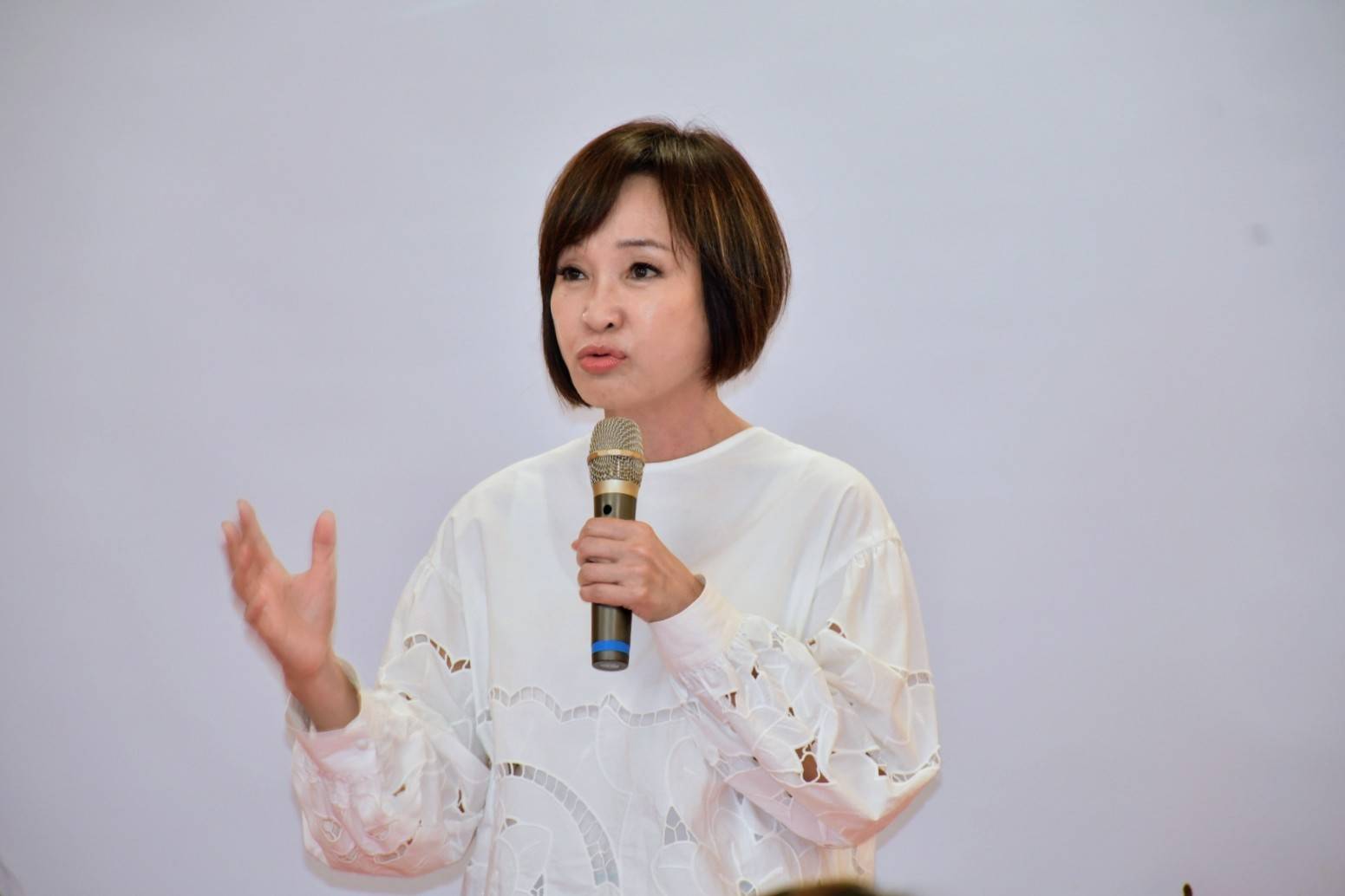 陳其邁憂國防預算影響高雄發展 柯志恩:反對特別預算淪「綠友友」金庫 238 陳其邁憂國防預算影響高雄發展 柯志恩:反對特別預算淪「綠友友」金庫 237