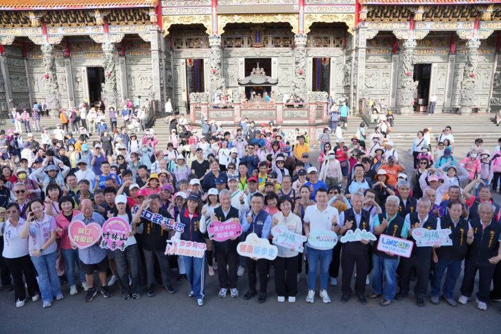 林口親子祈福健走3000人健走同樂 三代同行最吸睛 30 《圖說》「115年林口親子健走祈福活動」不只是健走,更是全家一起參與活動、留下共同回憶的時光場。〈林口區公所提供〉