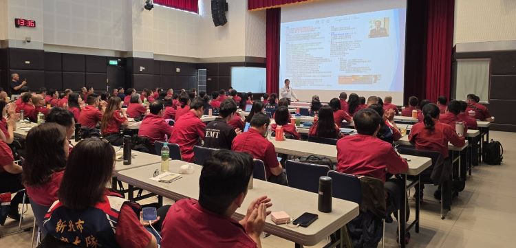 強化團隊管理與災害應變 新北義消幹部訓練提升效能 36 《圖說》新北消「義消人員基礎幹部講習訓練班」課程兼具理論與實務。〈消防局提供〉