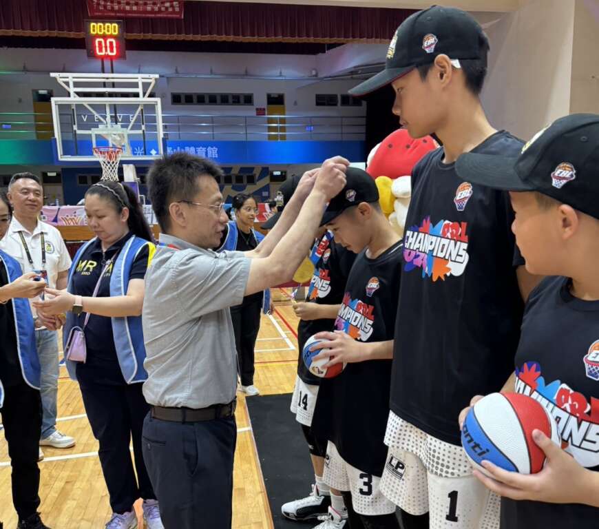 新北五華國小首次贏得EBL冠軍。 (EBL提供)