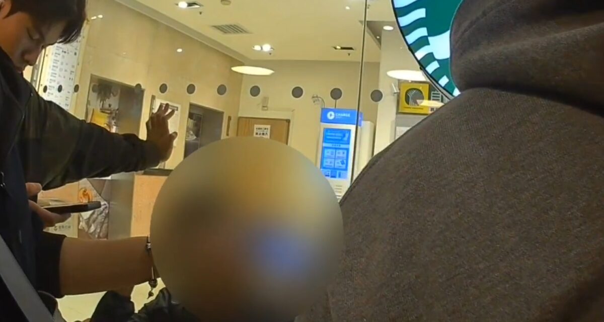 租高價手機變賣牟利!桃園警埋伏逮10條通 竟想做1事躲查緝 1778899921845 0