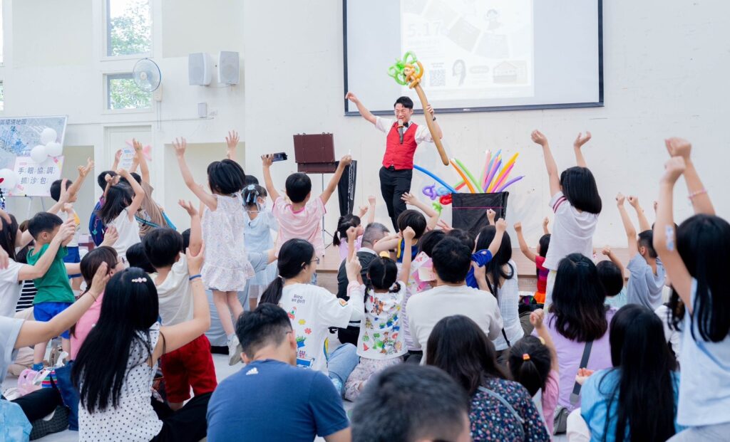 幸福加倍親子童趣園遊會登場 林妤芬射出「幸福三箭」落實公益願景 21 11505172