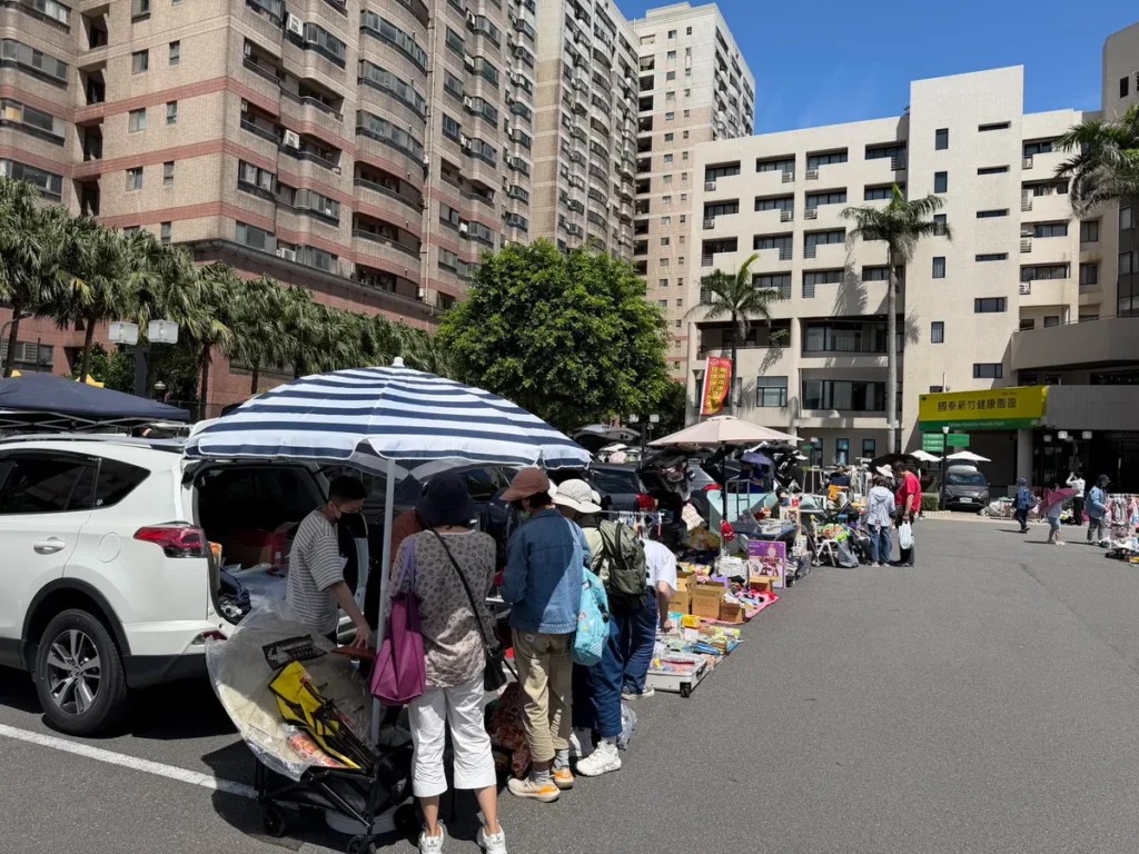 尋寶市集吸引很多大小朋友一起共襄盛舉