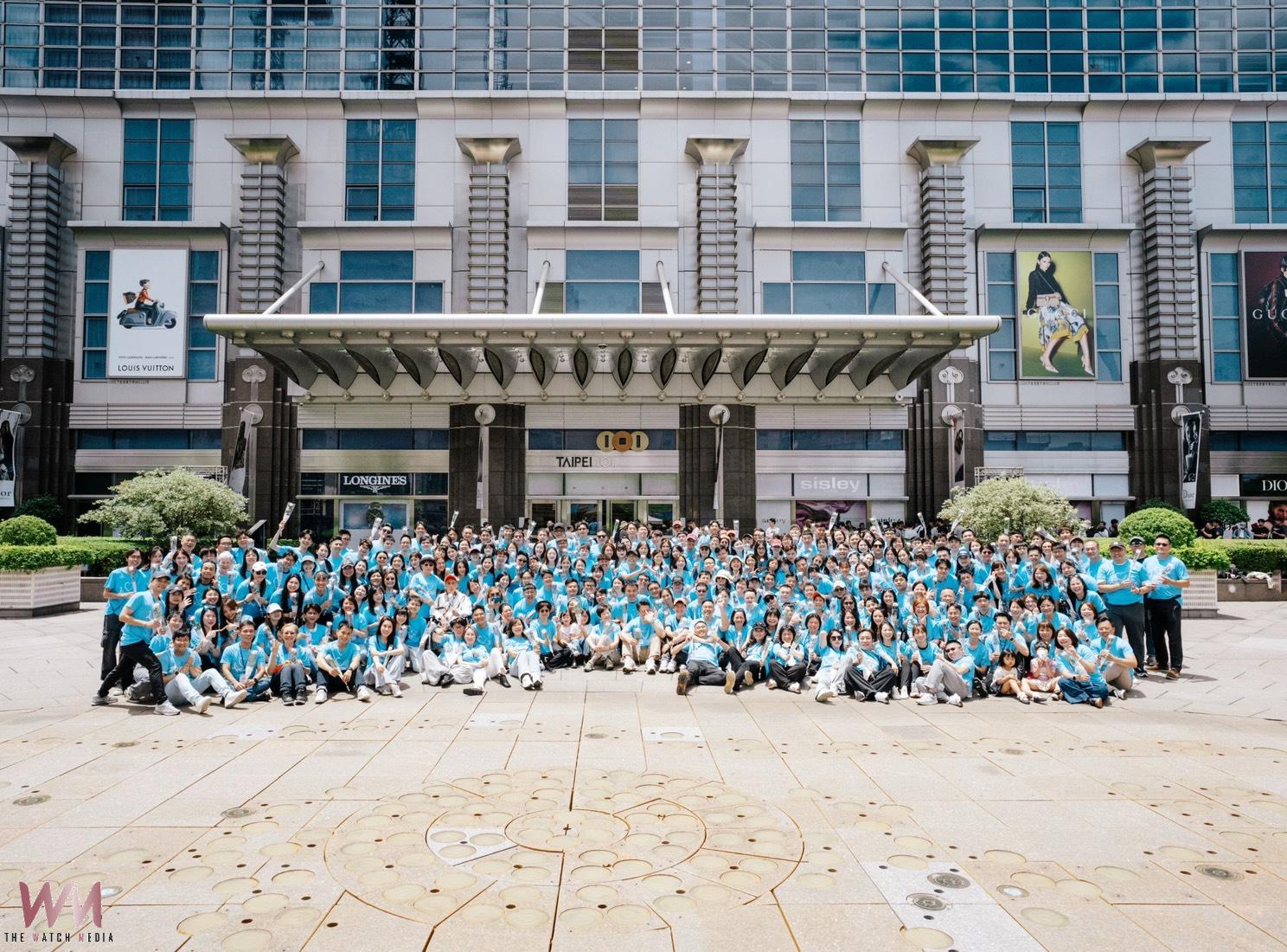 IN義工團「擁抱練習」暖心登場 250位民眾以擁抱傳遞愛與夢想力量 - https://www.watchmedia01.com