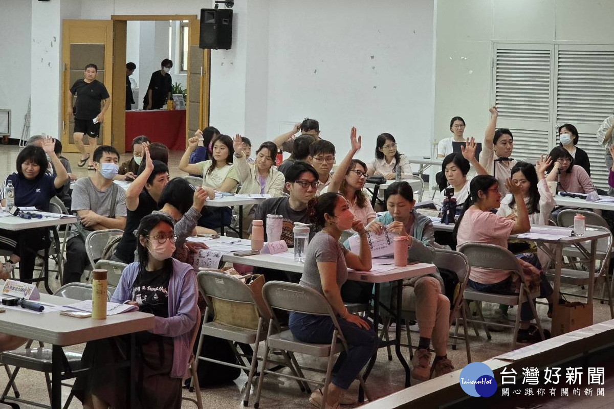 桃園市政府經發局推出市集培力課程,協助市場商圈數位行銷開拓新商機。<br /><br />