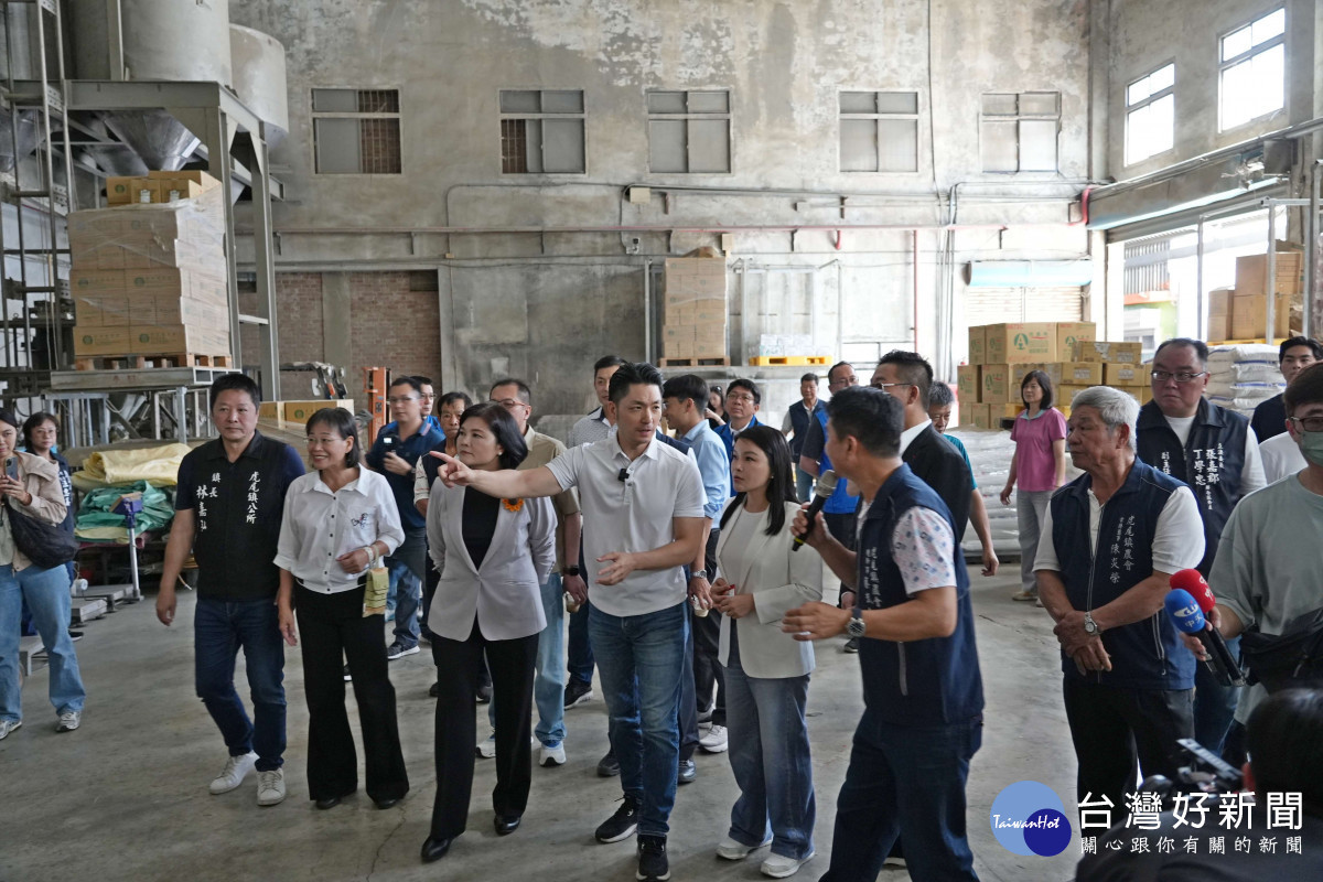 台北市長蔣萬安今天率領市府團隊至雲林參訪農漁產品產地／翻攝照片