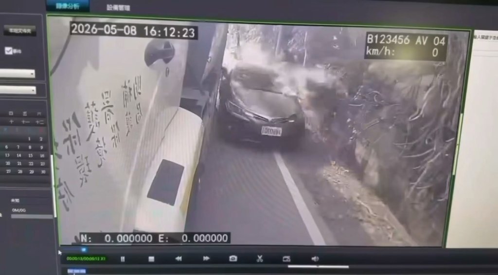 民眾倒垃圾早後車撞飛。（圖／翻攝自網路）