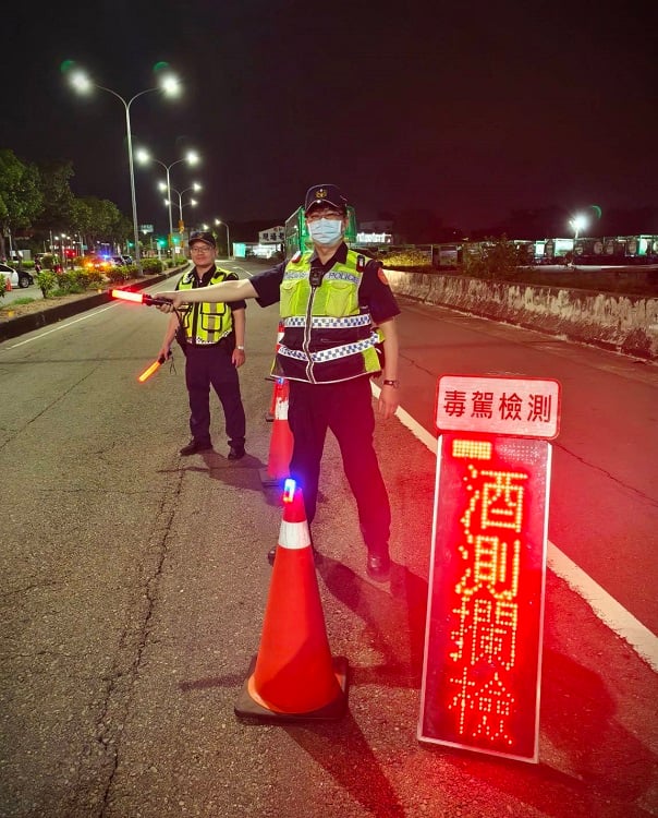 ▲取締「毒駕」零容忍,雲警48小時內強力取締毒駕6件6人。(記者劉峻文攝)