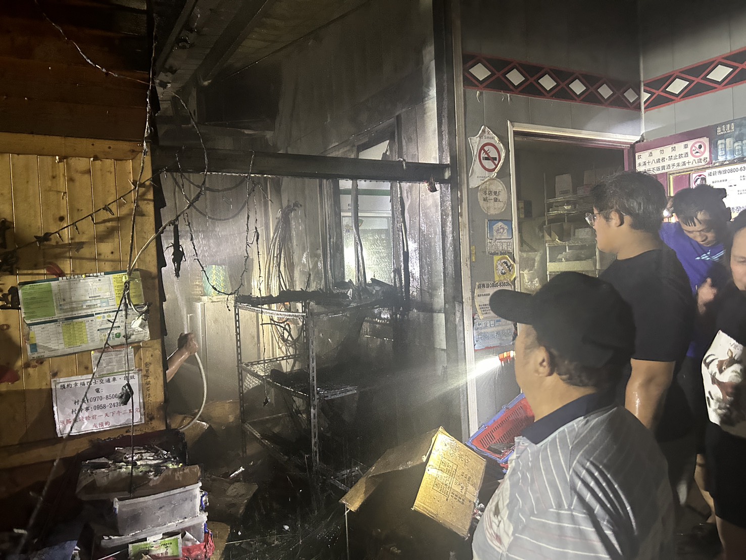 仁愛鄉發祥村光復巷242號商店火警