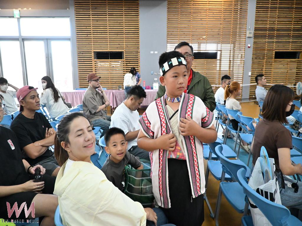 花壇國小歌唱賽宛如小巨星演唱會　學童台風歌藝不輸成人 - https://www.watchmedia01.com