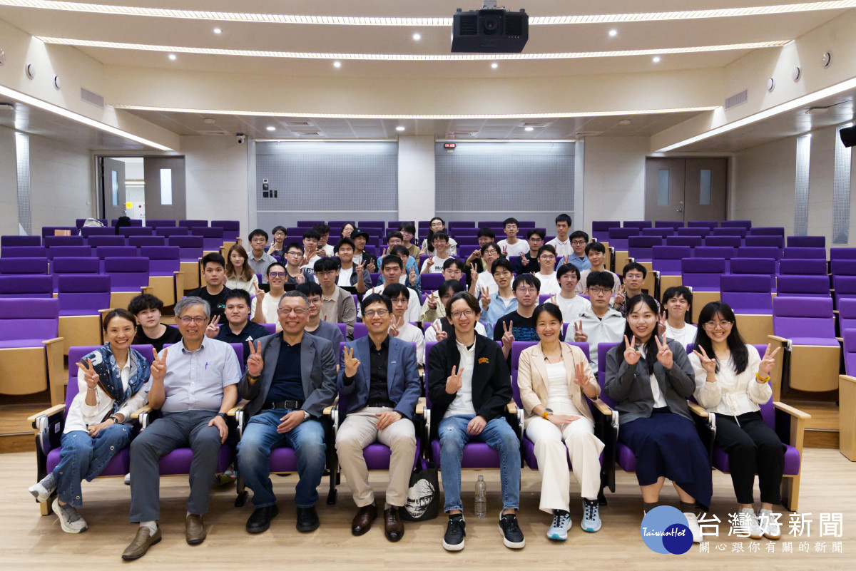 清華電機攜手微軟台灣研發中心開設「生成式AI實務與應用」課。