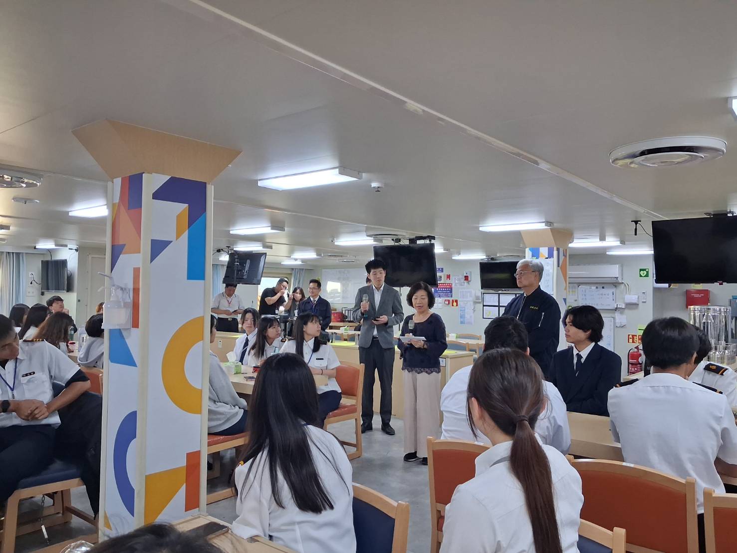 御風輪首航日本愛媛縣 高科大學生展開台日海事交流