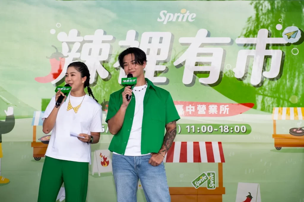 「雪碧」品牌大使高爾宣 OSN 驚喜亮相「辣裡有市」舞台,分享他心目中的夏日爽辣標配。