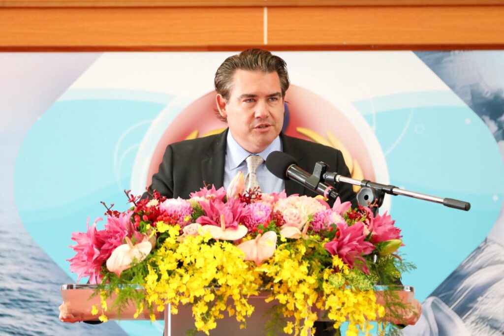 美國國土安全調查署Brian致詞。(圖/海巡署提供)