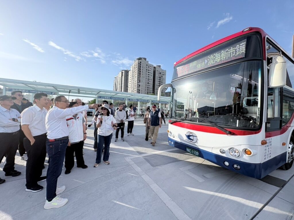 淡江大橋通車爆人車潮!新北祭5招「人車分流」 假日午後 YouBike「只還不借」 8 %E5%81%87%E6%97%A52%E6%A2%9D%E6%A9%9F%E5%A0%B4%E5%BF%AB%E7%B7%9A%E5%8F%8A%E6%9D%BF%E6%A9%8B%E5%BF%AB%E7%B7%9A%E8%AA%BF%E6%95%B4%E7%82%BADRTS%E9%9A%A8%E9%9C%80%E8%A1%8C%E9%A7%9B 1024x768 1