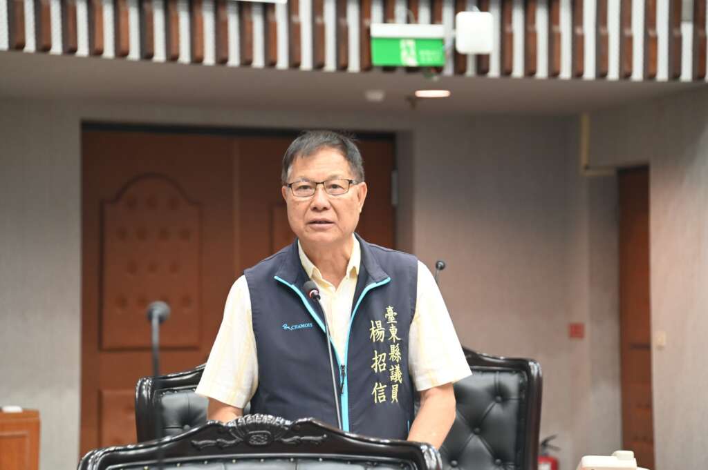 台東縣議會第20屆第7次定期會於115年5月20日上午進行上半年度縣政總質詢。議員楊招信針對台東觀光與農業的經濟發展提出質詢。(圖/台東縣議會提供)