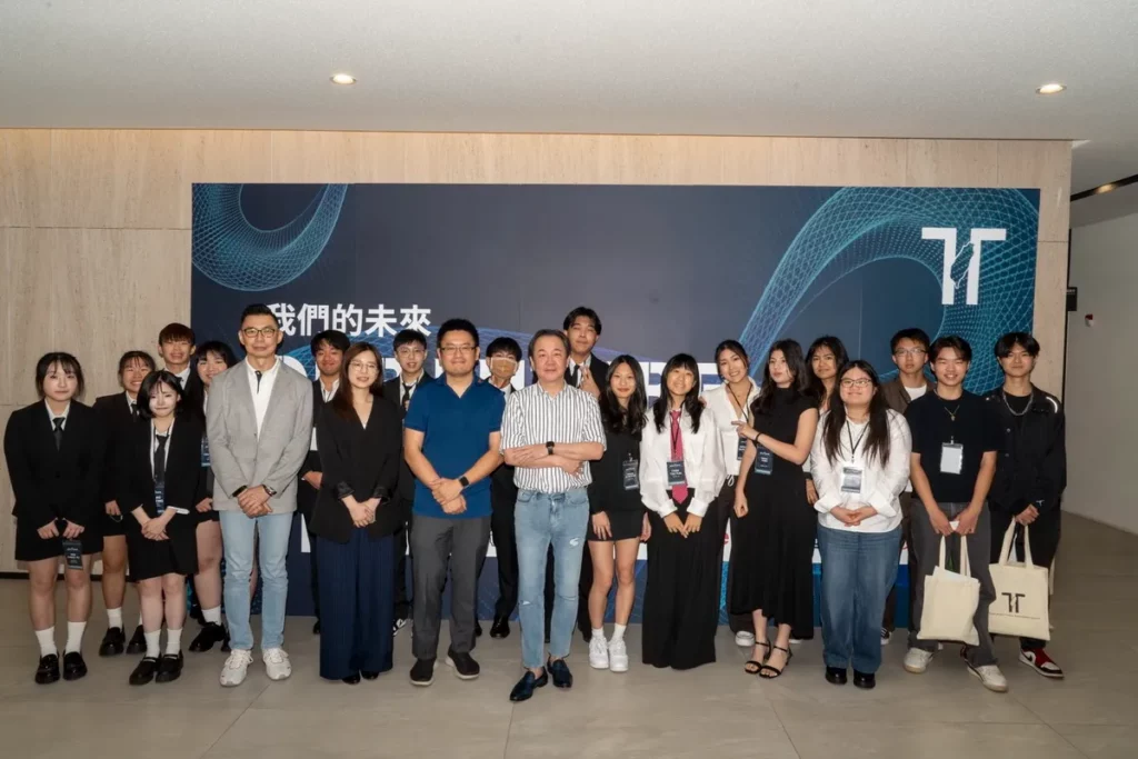 國際實驗教育高中部學生自主籌辦,邀請建中、明倫、明德、TAS、TES 、美國爾灣等高中跨校、跨國學生同台競賽學習及與會的創投與科技界重量級評審們