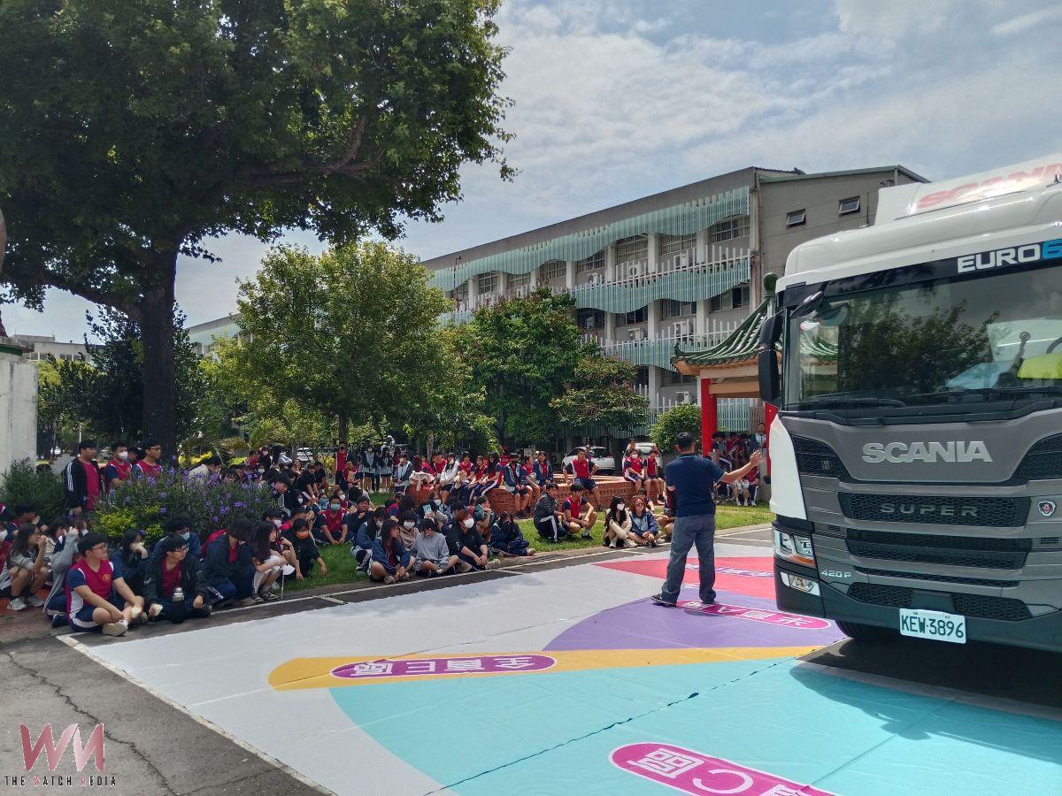 (有影片)/國立土庫商工舉辦大型車交通安全宣導 實境體驗提升防禦駕駛觀念 - https://www.watchmedia01.com
