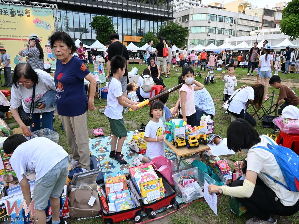 弘道親子公益市集十周年　祖孫童樂傳遞社會溫暖 - https://www.watchmedia01.com
