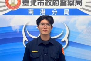 小貨車駕駛酒駕又帶開鋒武士刀 遭警移送法辦 33 MEITU 20260521 084901219 300x200 1