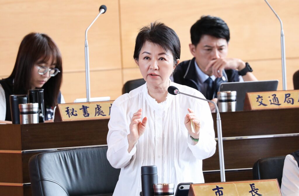 台中市衛生所每只僅約2元 盧秀燕:續推平價保險套守護健康 44 %E5%8F%B0%E4%B8%AD%E5%B8%82%E8%AD%B0%E6%9C%83%E7%AC%AC4%E5%B1%86%E7%AC%AC7%E6%AC%A1%E4%BB%8A 21 %E6%97%A5%E7%9B%A7%E5%B8%82%E9%95%B7%E8%A1%A8%E7%A4%BA%E5%B8%82%E5%BA%9C%E5%B0%87%E6%8C%81%E7%BA%8C%E6%8F%90%E4%BE%9B%E5%B9%B3%E5%83%B9%E4%B8%94%E7%B6%93%E5%AE%89%E5%85%A8%E6%AA%A2%E9%A9%97%E7%9A%84%E4%BF%9D%E9%9A%AA%E5%A5%97 %E9%BC%93%E5%8B%B5%E5%AE%89%E5%85%A8%E6%80%A7%E8%A1%8C%E7%82%BA %E5%85%BC%E9%A1%A7%E7%96%BE%E7%97%85%E9%A0%90%E9%98%B2%E8%88%87%E9%81%BF%E5%85%8D%E9%9D%9E%E8%A8%88%E7%95%AB%E6%80%A7%E6%87%B7%E5%AD%95 1024x673 1