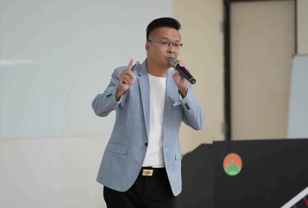大新竹藍白合新視角!吳旭智拋「理工三博士」才是最強治理鐵三角 25 11505215