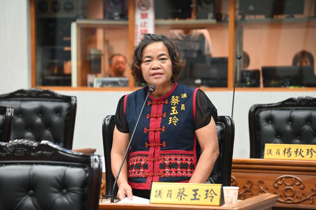 ∆台東縣議會第20屆第7次定期會於115年5月21日上午進行上半年度縣政總質詢第2日。議員蔡玉玲建議達仁鄉入口處設置具代表性的迎賓意象,提升地方識別度。(圖/台東縣議會提供)