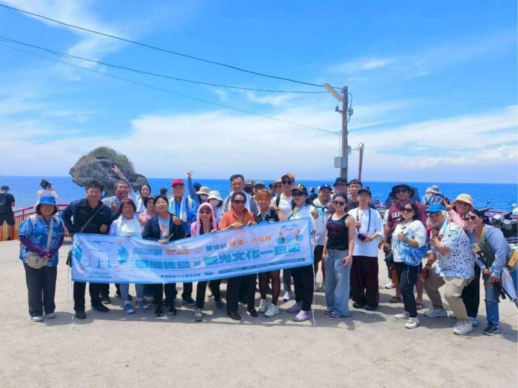 ▲鹽琉線魅力再升級!「2026鹽琉趴」媒體踩線,深入小琉球感受珊瑚礁島嶼風情與海洋文化魅力。(圖/記者蘇彩娥攝)