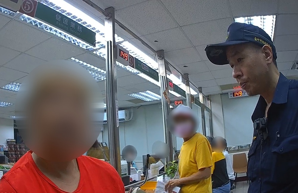 買榴槤險噴3萬元 警銀聯手拆穿賣貨便詐彈 200 cnews204260522a01