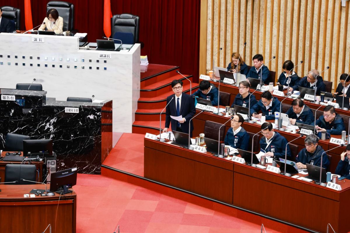 ▲市長陳其邁今(22)日答詢針對左楠產業園區交通疏導配套措施、捷運紫線進度等議題提出說明。
