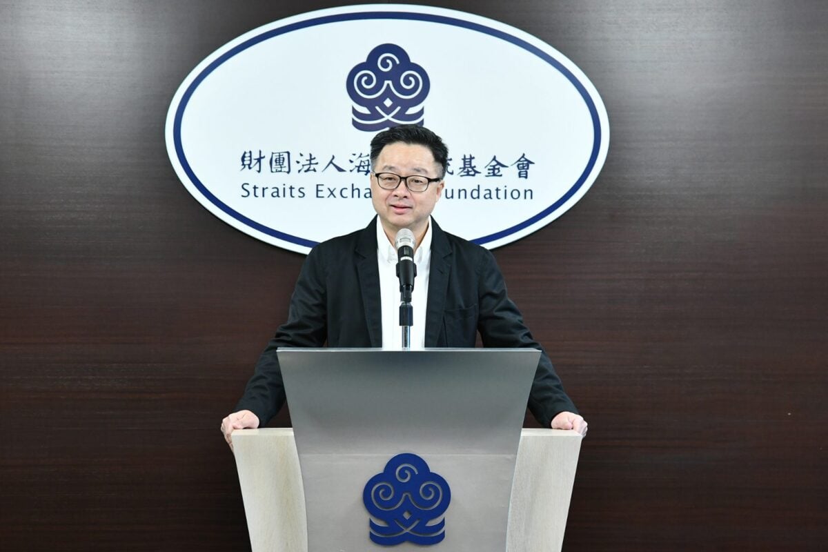 ▲海基會秘書長羅文嘉今(22)日表示,近期再發生一貫道道親赴中遭限制人身自由案件,提醒國人赴中前應審慎評估相關風險。(圖/海基會提供)