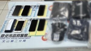 文山二警偵破暴力討債強盜案 5嫌強取手機抵債全數落網 36 MEITU 20260523 083638135 300x169 1