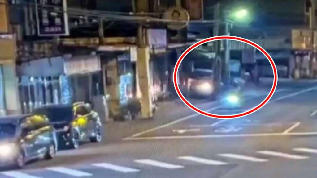 ▲彰化市彰南路三段發生中型貨車失控事故，駕駛撞上電線桿及路旁民眾，造成4人受傷，警方對駕駛進行酒測為零，但毒品唾液快篩呈陽性，當場將駕駛以「現行犯」逮捕送辦。（圖／民眾提供）