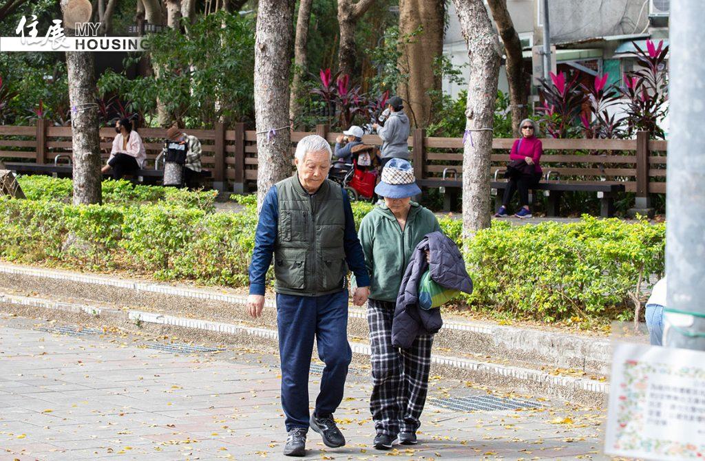 20260118 老人 高齡 菜市場 4 1