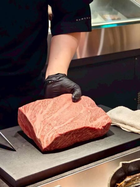 和庵燒肉株式會社主打A5和牛個人燒肉套餐,以高CP值價格吸引不少饕客前往朝聖。圖/周含鍾攝