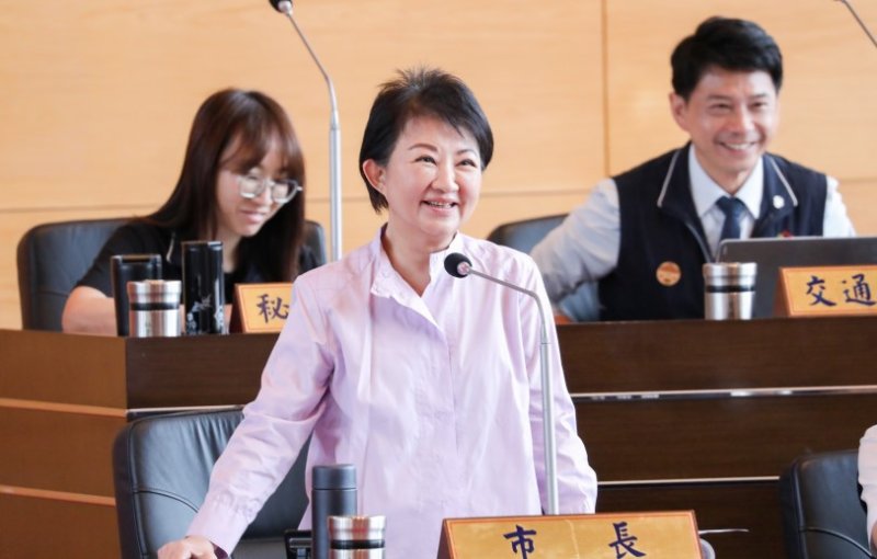 台中8月底免費午餐再加碼 盧秀燕宣布私立國中小同步納入 24萬學生受惠