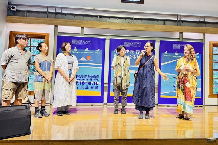 壯圍沙丘藝術節7.8月復古台味登場!金曲歌后黃妃、歌王桑布伊強勢開唱 霹靂布袋戲跨界地景藝術
