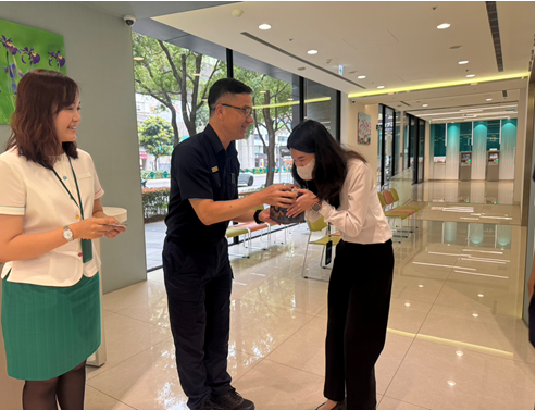 「警銀聯阻,啡你不可!」中警五分局推即時獎勵 銀行行員成功攔阻300萬詐騙獲表揚