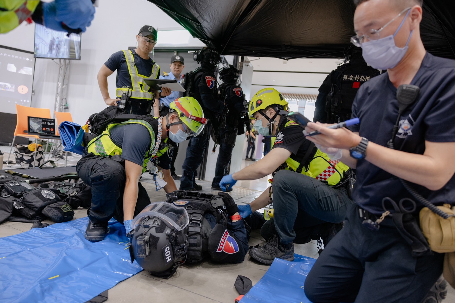 臺中警「靖勇實警演習」首導入無劇本驗證　會展中心模擬重大危安事件跨域應變