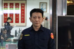 民眾騎乘自行車進入萬華車站月臺 鐵路警察循線依鐵路法函移鐵道局裁處 49 MEITU 20260526 095132885 300x200 1