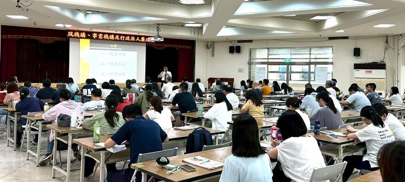 強化公務員依法行政知能 新北廉政講習深植廉能意識 20 《圖說》廉政法規宣導講習,深化公務同仁對廉政法規的認識,建立正確法治觀念與行政倫理。〈政風處提供〉