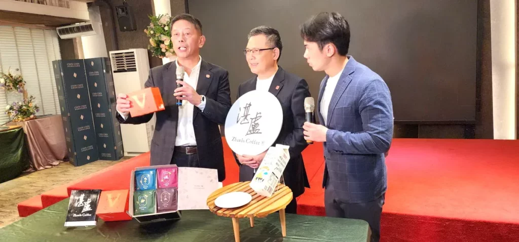 台灣連鎖加盟促進協會也在活動現場號召低碳餐飲品牌共同響應