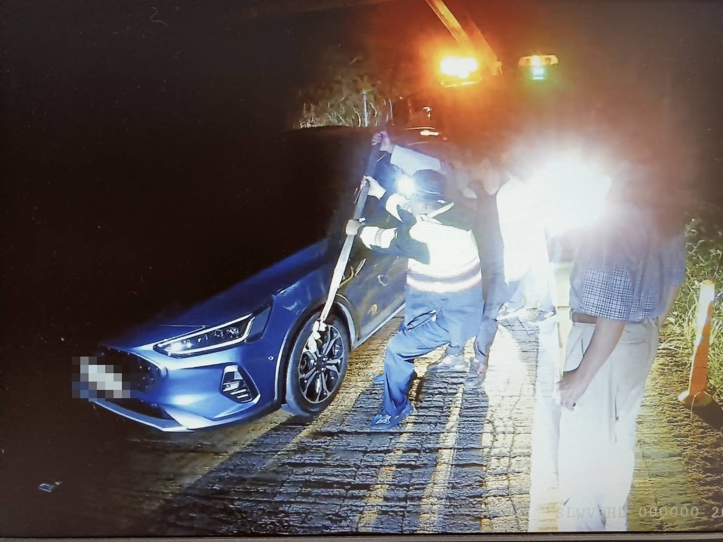 長者開車安全受關注 八旬翁太平山夜間駕車卡道