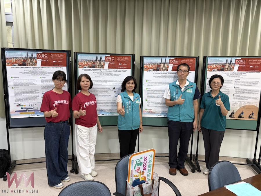 大林慈濟醫院因應高齡化社會，結合產官學研共同推動「嘉義骨鬆肌少症社區聯合照護計畫」，通過世界骨質疏鬆基金會認證、榮獲行政院國家發展委員會「政府服務獎－社會創新共融獎」。（圖/記者陳惲朋攝）