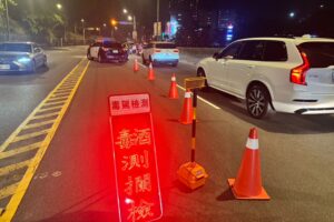 強化臨檢防制酒毒駕 基警守護用路人安全 56 MEITU 20260527 174024474 300x200 1