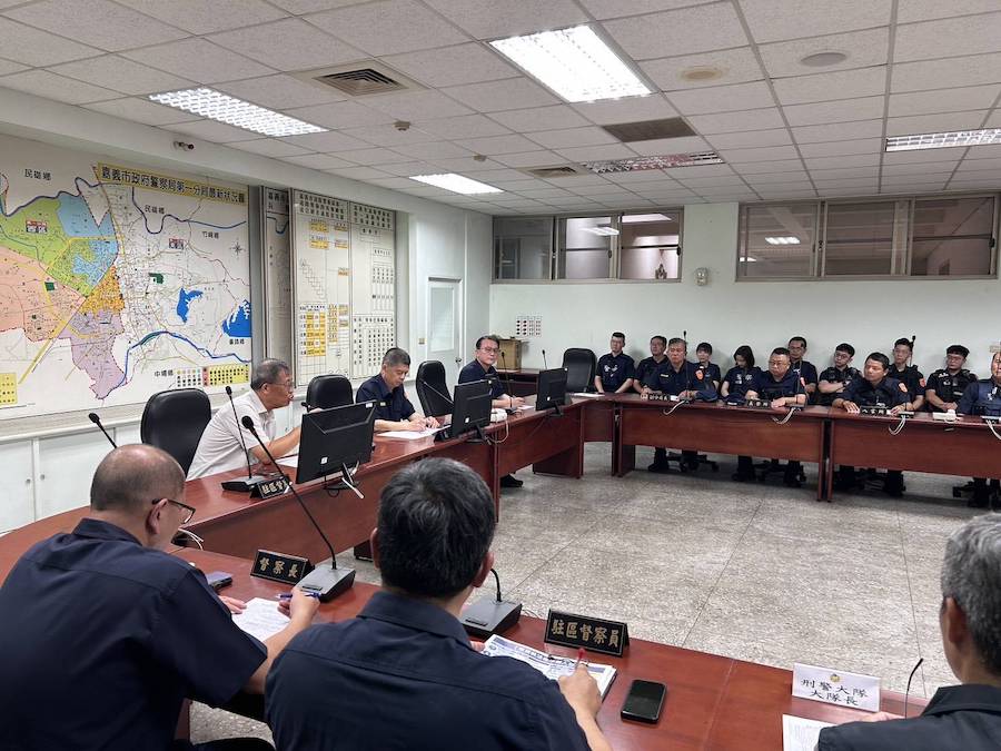 嘉義市警察局陳明志局長坐鎮指揮，對「取締毒駕」與「掃蕩毒品供應鏈」展開雙管齊下的鐵腕執法！（圖/嘉義市警察局提供）