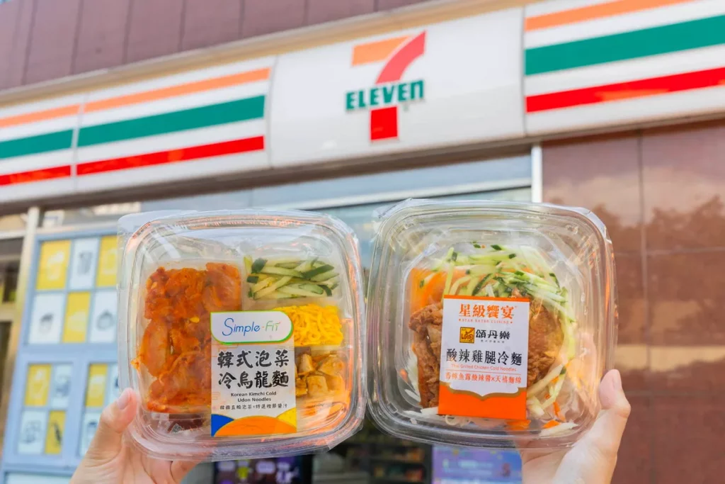 推薦多款夏天熱賣冷麵、沙拉等,5月27日至6月9日期間購買指定商品可於OPENPOINT APP享點數加價省10元優惠。