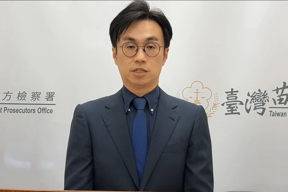 自首外勞改查獲詐領查緝獎金 苗栗5官警約談到案 196 自首外勞改查獲詐領查緝獎金 苗栗5官警約談到案 195