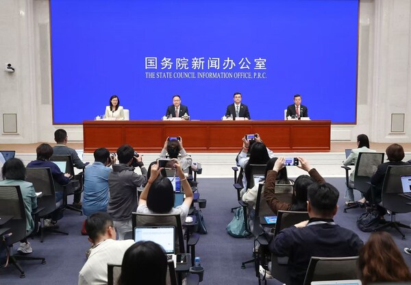 首發首展首秀超160項,人工智能專區首次亮相----第四屆鏈博會以創新引領全球供應鏈變革