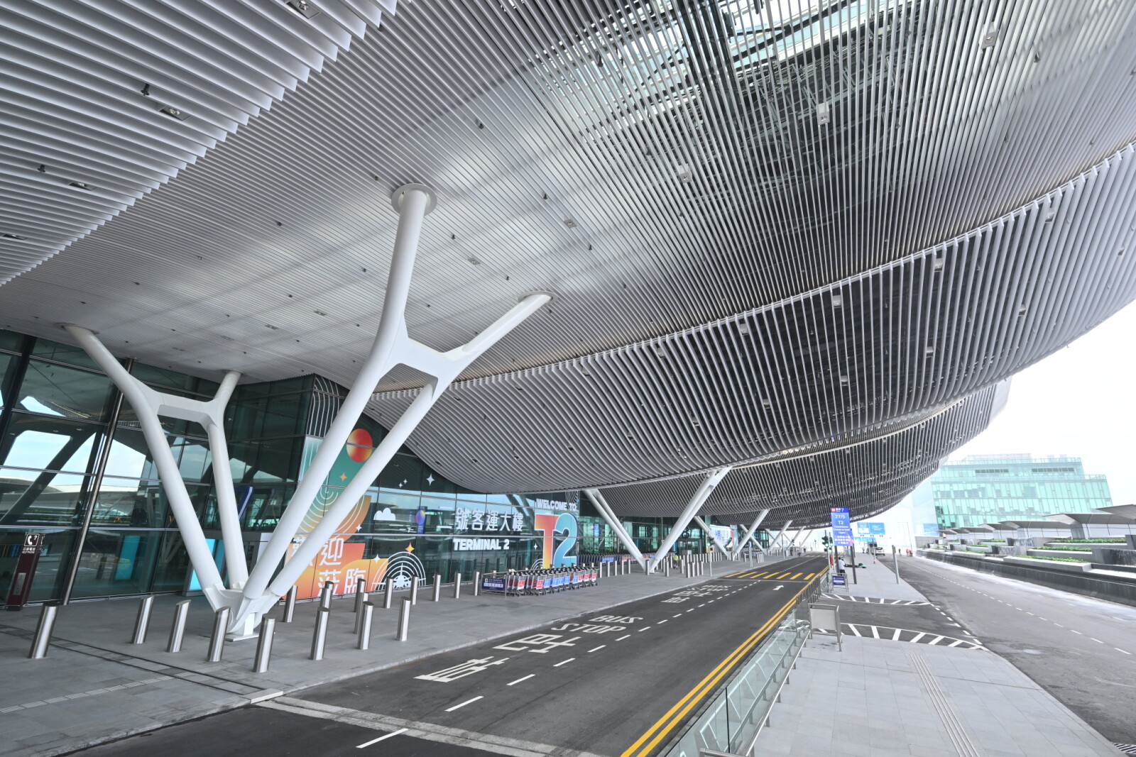 AECOM 祝賀香港國際機場二號客運大樓順利落成